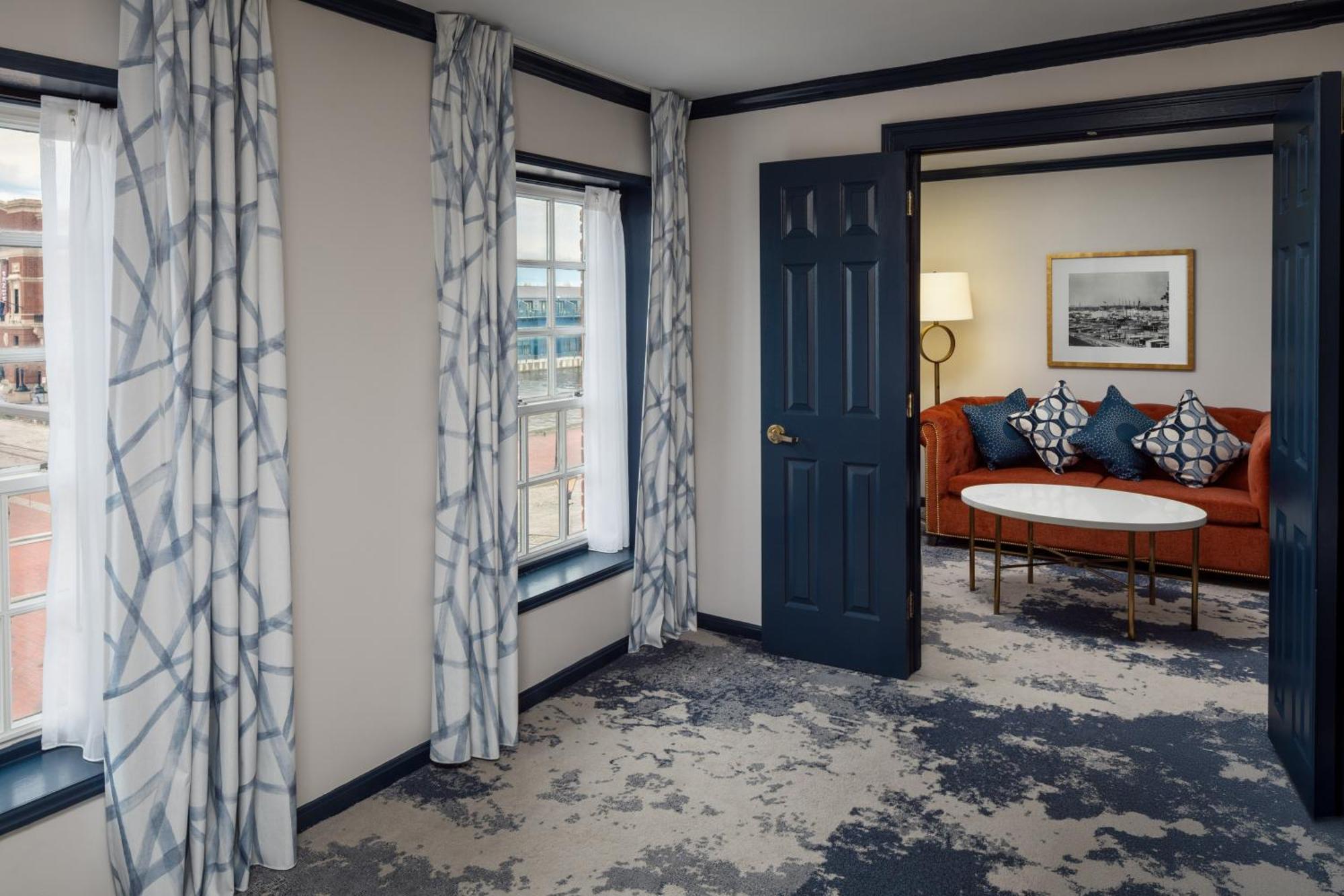 The William Fell Baltimore, Tapestry Collection By Hilton Luaran gambar